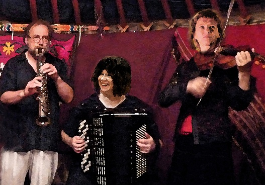 Hotegezugt trio